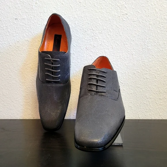 Ferro Aldo Grey Oxford Dress Shoes - Picture 2 of 4